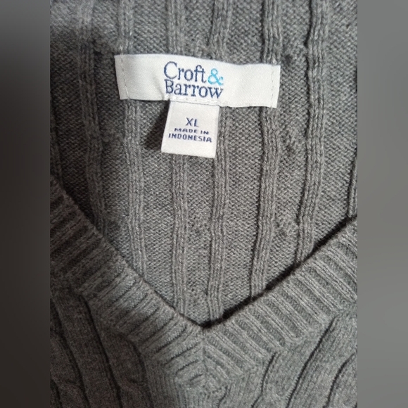 Croft & Borrow womens sweater - Picture 2 of 5